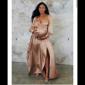 Elegant maxi dress long sleeve satin champagne size 18-20